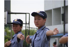 東莞保安公司如何培養(yǎng)職業(yè)責(zé)任感呢？